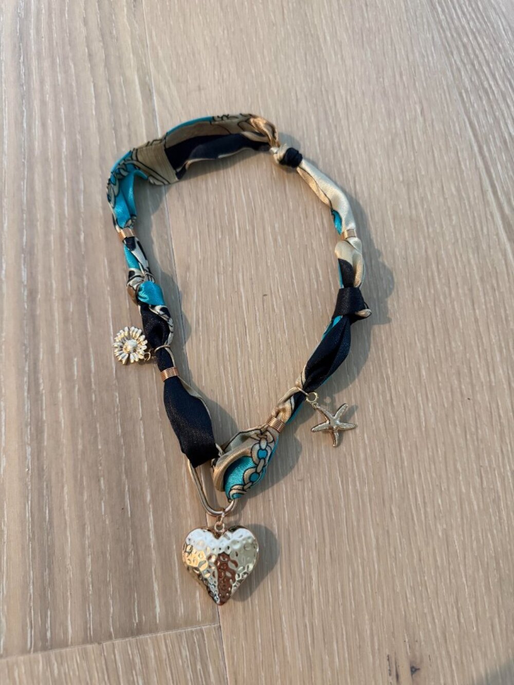 Bohemian Silk Blend Scarf Starfish Heart Necklace Choker Beachy Gold Black